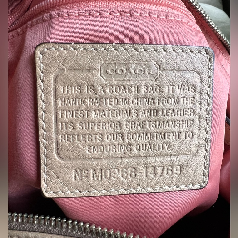 Kristin Coach Light Tan leather Handbag - Picture 7 of 8